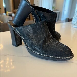 Donald J. Pliner Leather Mules. Soft leather, only worn a couple of times.
